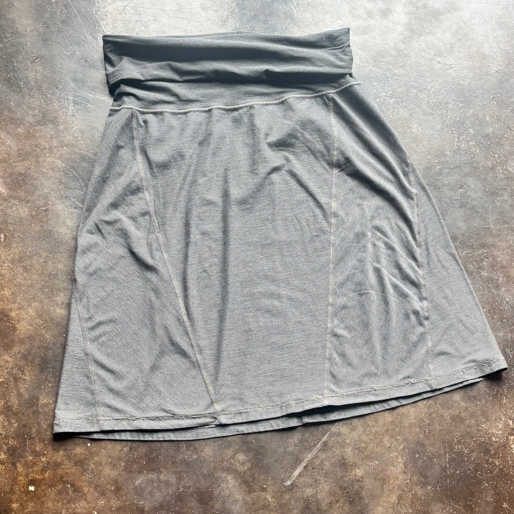 THE NORTH FACE FOLD-OVER QUICK DRYING DAYWARD SKIRT SIZE LARGE